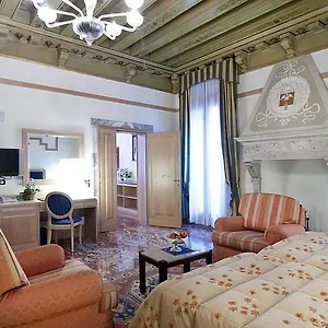Szálloda Foscari Palace, Velence