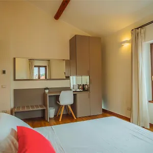 بيت ضيافة Garda Relais